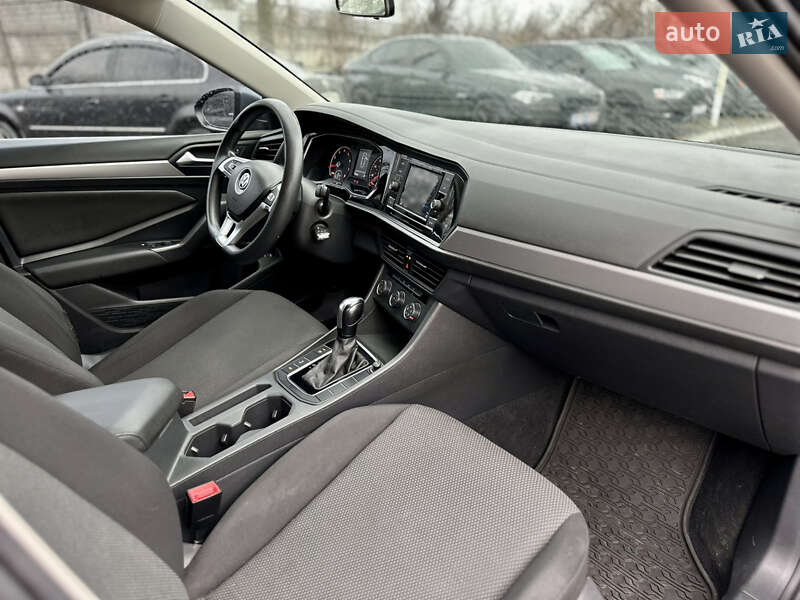 Седан Volkswagen Jetta 2018 в Кривом Роге фото 29 Седан Volkswagen Jetta 2018 в Кривом Роге