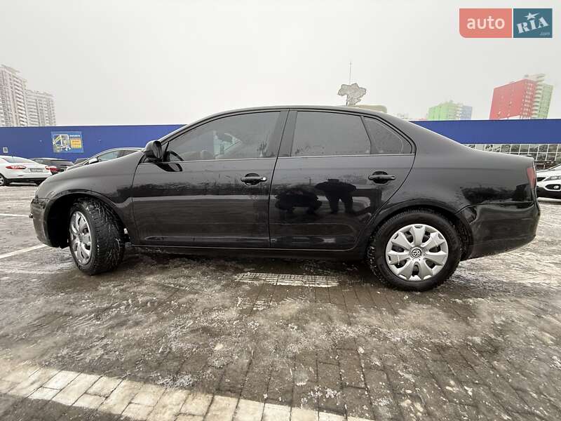 Седан Volkswagen Jetta 2006 в Ахтырке