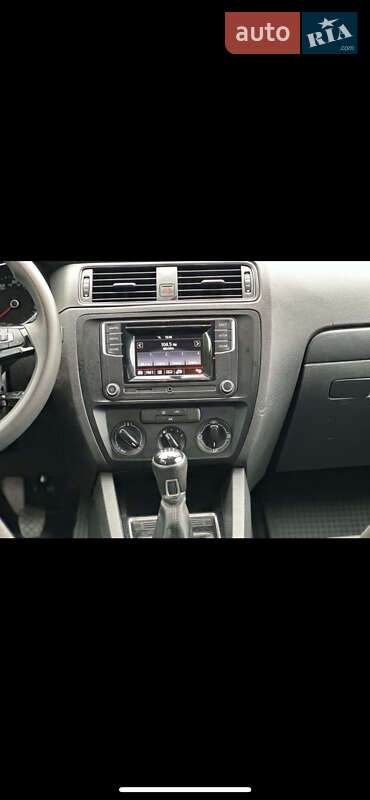 Седан Volkswagen Jetta 2015 в Золотоноше