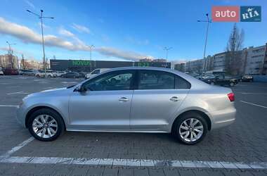 Седан Volkswagen Jetta 2012 в Киеве