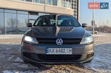 Седан Volkswagen Jetta 2011 в Києві
