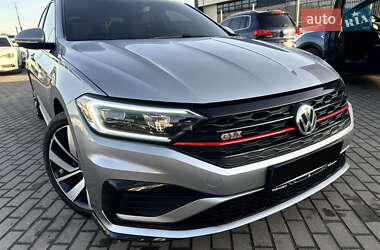 Седан Volkswagen Jetta 2019 в Львові