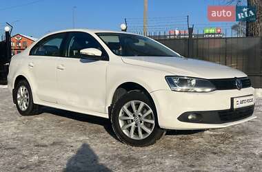 Седан Volkswagen Jetta 2011 в Киеве
