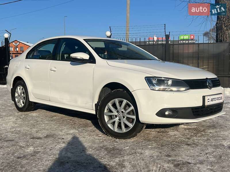 Volkswagen Jetta 2011