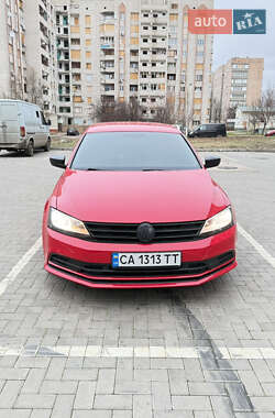 Седан Volkswagen Jetta 2015 в Краматорську