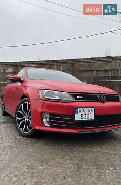 Седан Volkswagen Jetta 2013 в Кременчуці