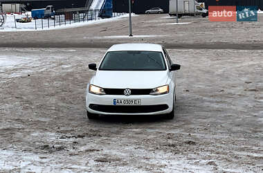 Седан Volkswagen Jetta 2014 в Киеве