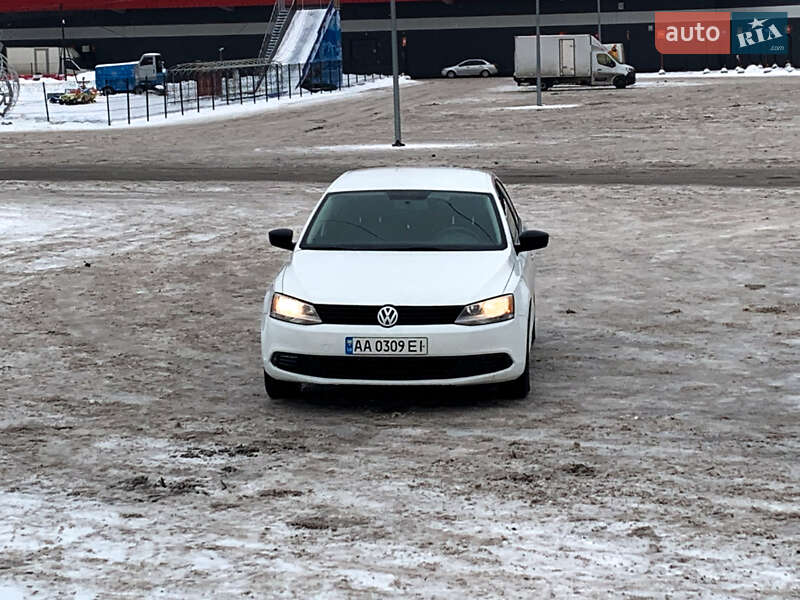 Volkswagen Jetta 2014