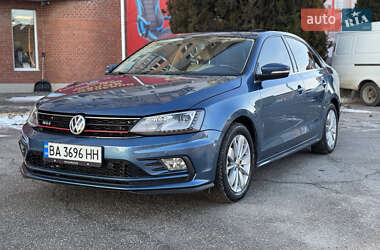 Седан Volkswagen Jetta 2014 в Кропивницком