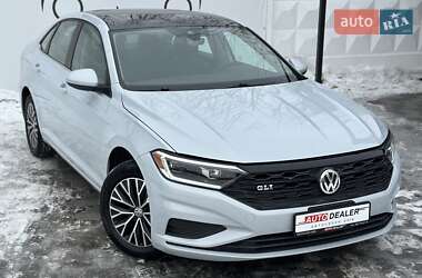 Седан Volkswagen Jetta 2018 в Киеве