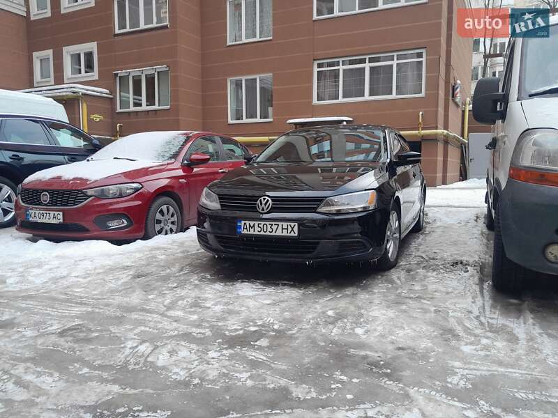 Volkswagen Jetta 2011