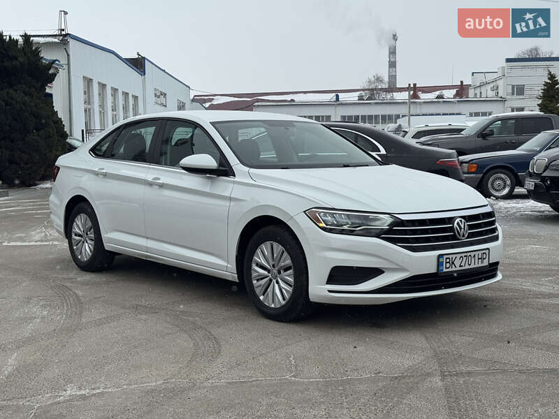 Volkswagen Jetta 2018