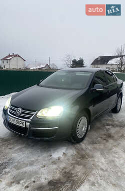 Седан Volkswagen Jetta 2005 в Долині