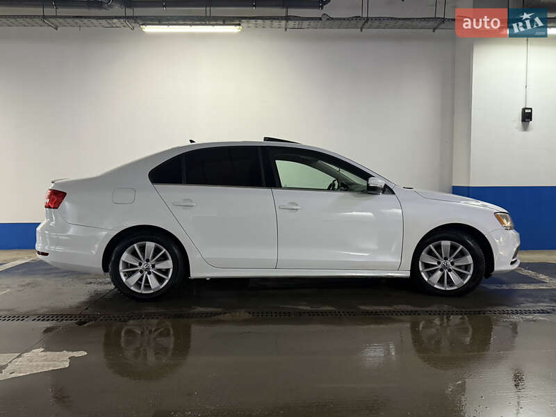 Седан Volkswagen Jetta 2015 в Одессе