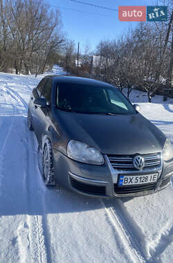 Седан Volkswagen Jetta 2010 в Хмельницком