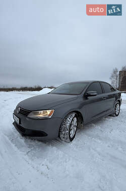 Седан Volkswagen Jetta 2012 в Києві