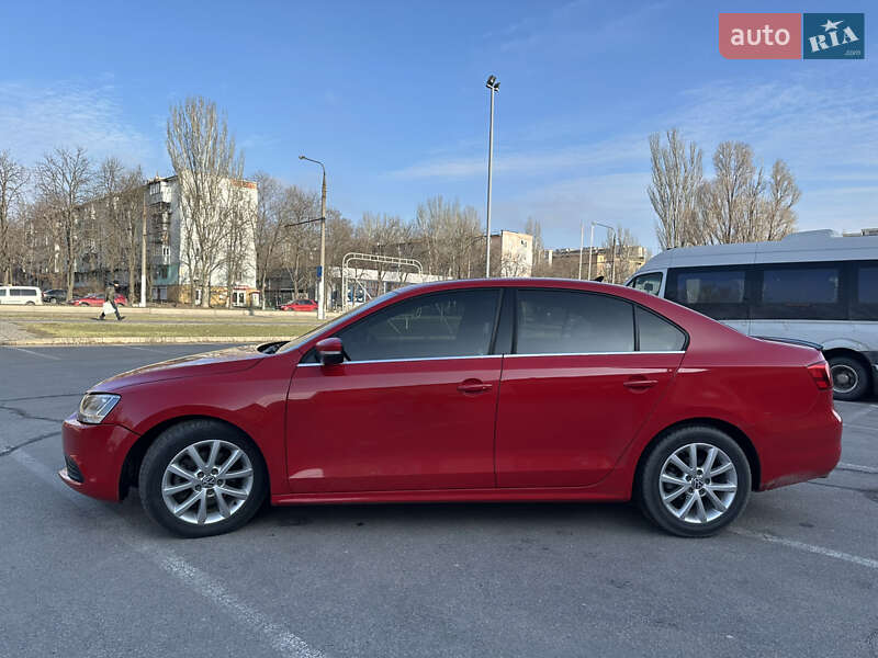 Седан Volkswagen Jetta 2014 в Запорожье