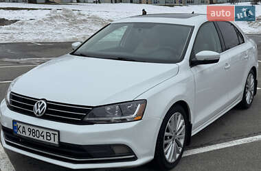 Седан Volkswagen Jetta 2015 в Києві