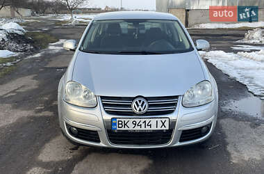 Седан Volkswagen Jetta 2007 в Дубні