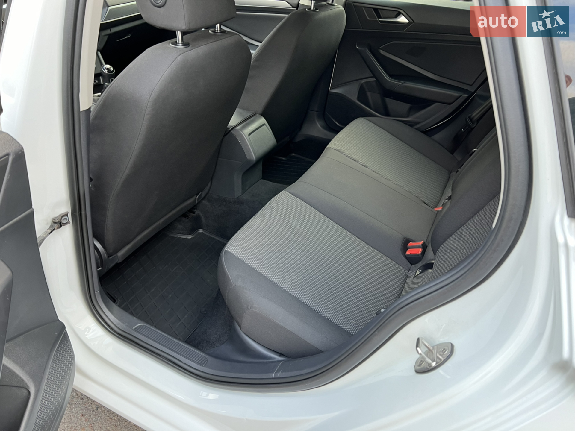 2018 Volkswagen Jetta - мініатюра 25