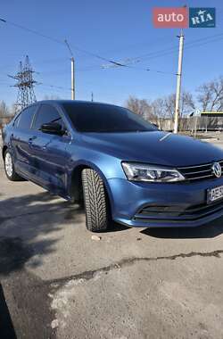 Седан Volkswagen Jetta 2014 в Дніпрі