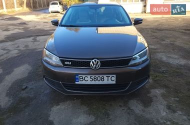 Седан Volkswagen Jetta 2013 в Львове