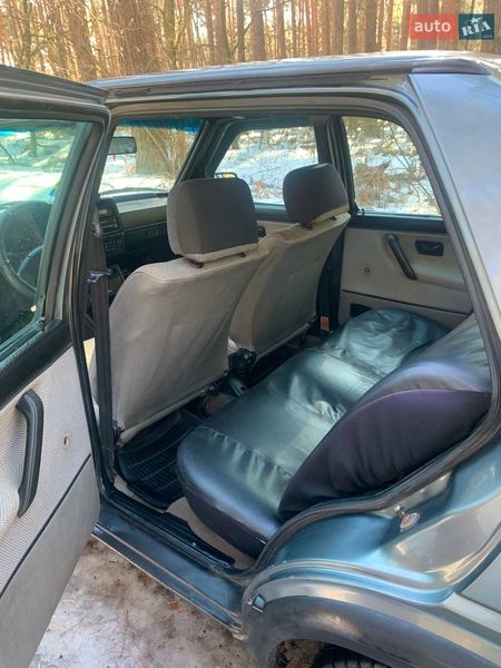 Седан Volkswagen Jetta 1989 в Кременце