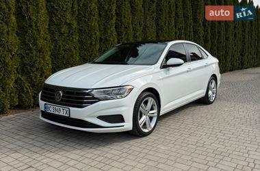 Седан Volkswagen Jetta 2020 в Львове