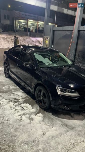 Седан Volkswagen Jetta 2012 в Житомире