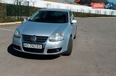 Седан Volkswagen Jetta 2008 в Ужгороді