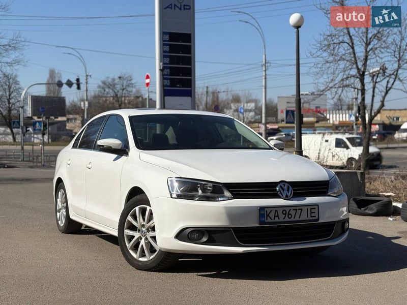 Volkswagen Jetta 2013
