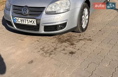 Седан Volkswagen Jetta 2009 в Стрые