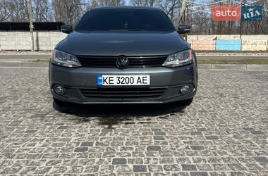 Седан Volkswagen Jetta 2012 в Дніпрі