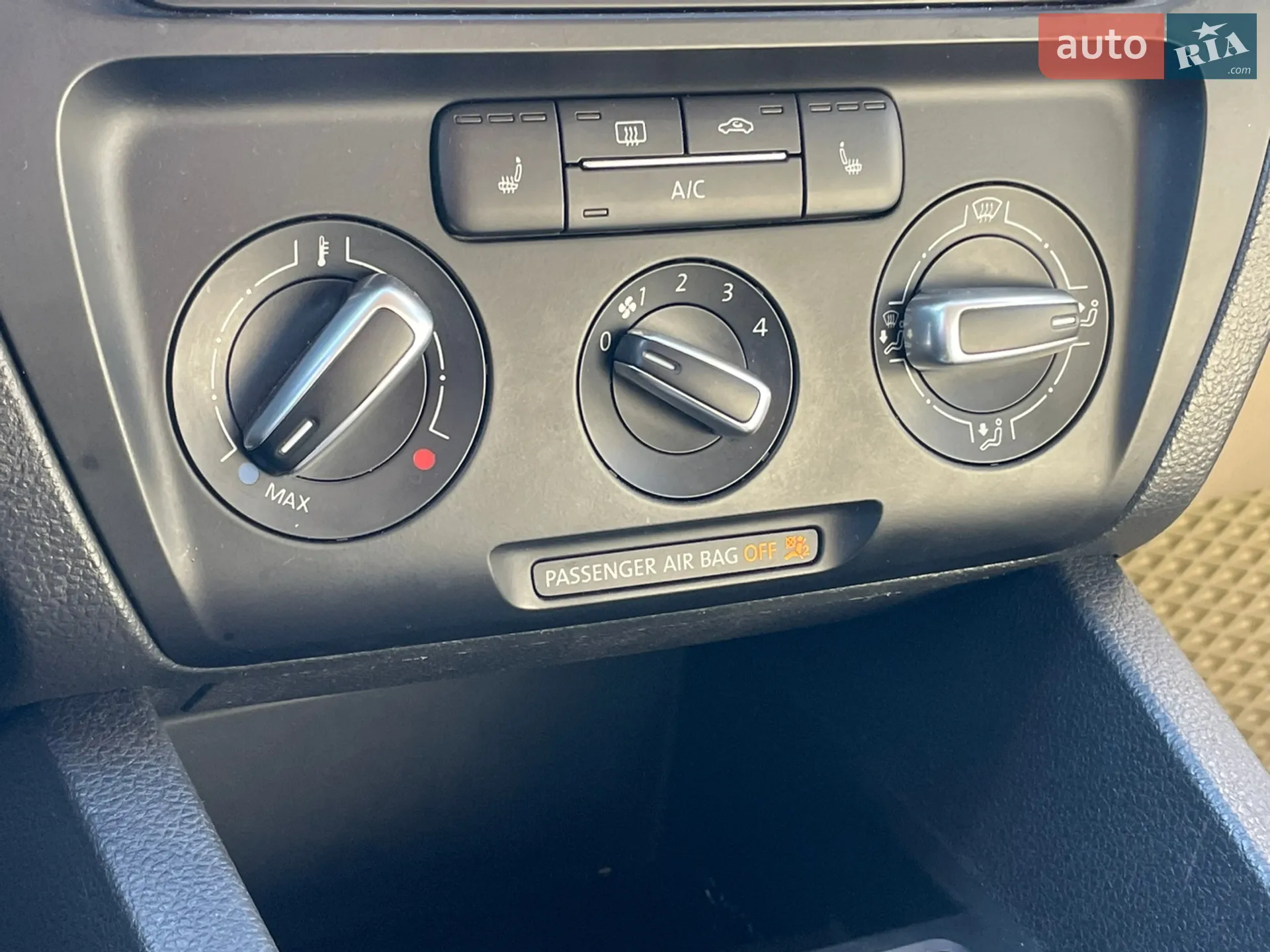 2013 Volkswagen Jetta - мініатюра 27