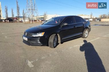 Седан Volkswagen Jetta 2016 в Киеве