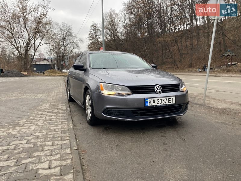 Volkswagen Jetta 2014