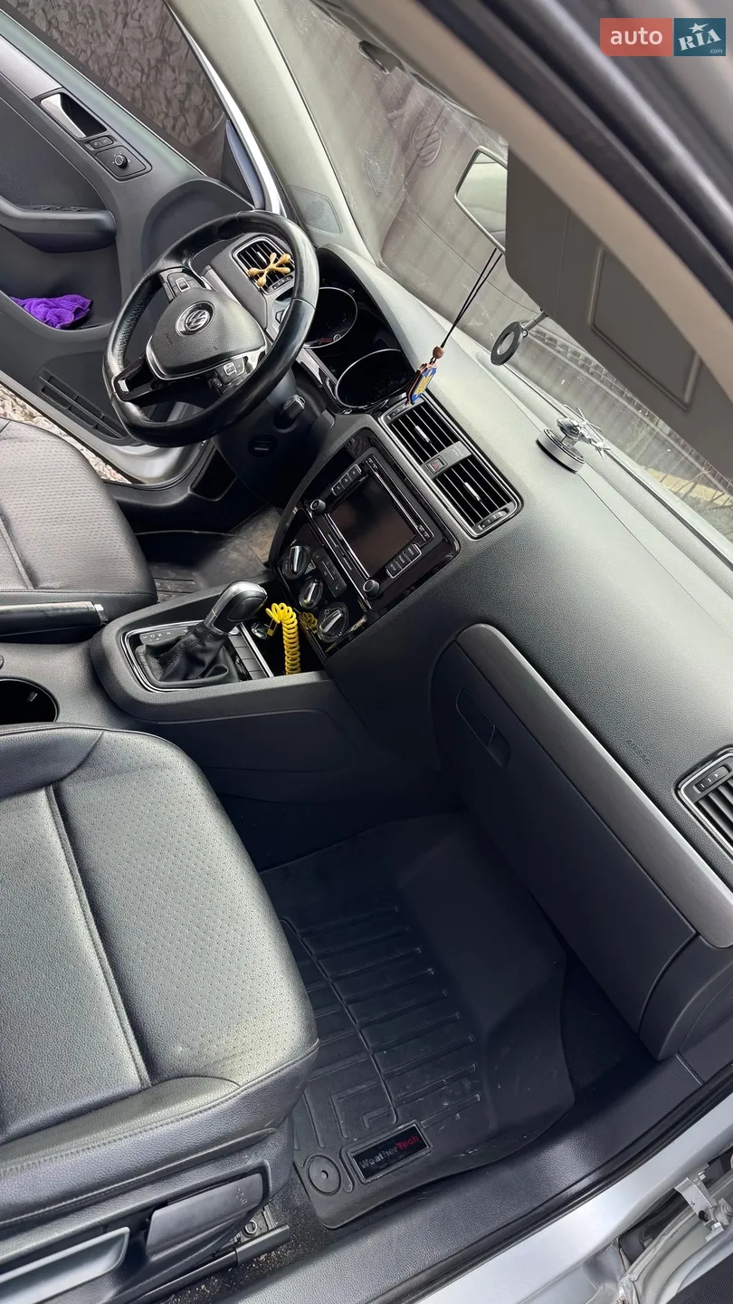 2015 Volkswagen Jetta - мініатюра 26