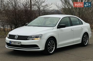 Седан Volkswagen Jetta 2016 в Кривом Роге