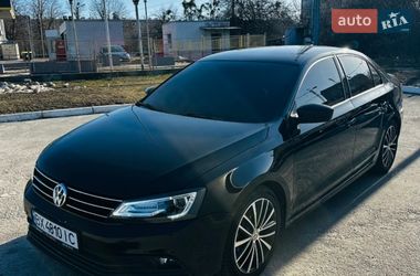 Седан Volkswagen Jetta 2016 в Харькове