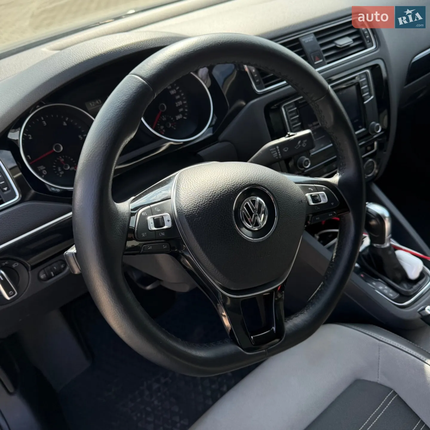 2016 Volkswagen Jetta - мініатюра 16