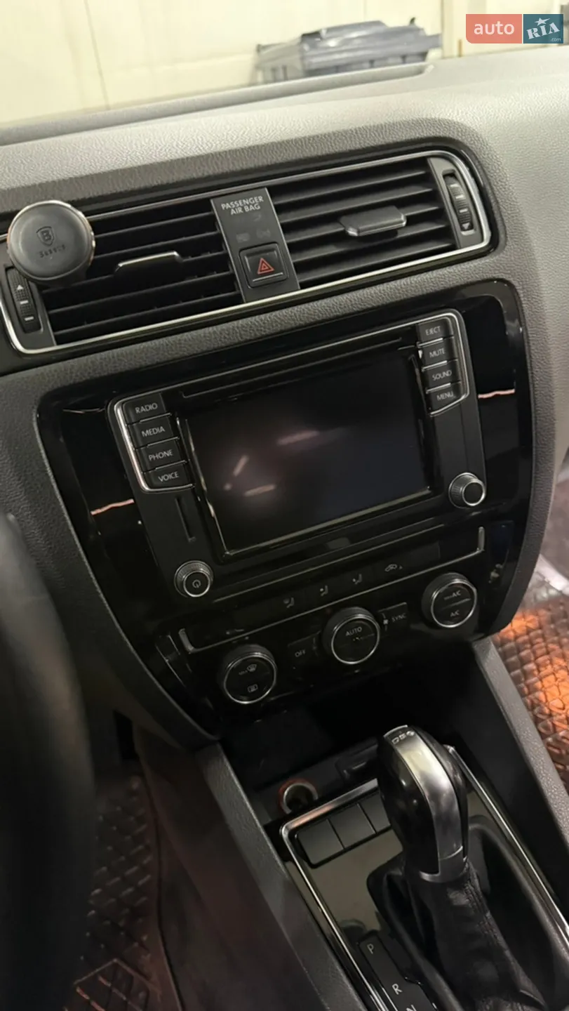 2016 Volkswagen Jetta - мініатюра 27
