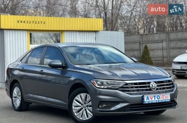 Седан Volkswagen Jetta 2018 в Кривом Роге