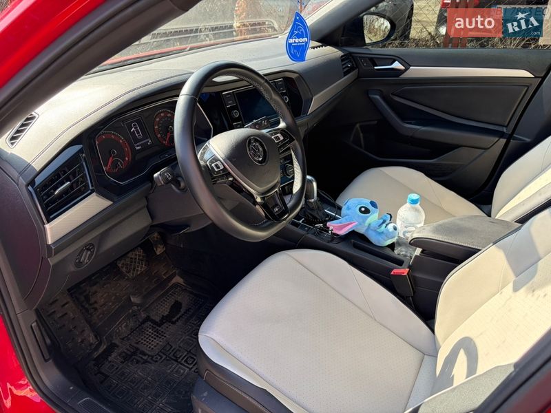 Седан Volkswagen Jetta 2018 в Киеве