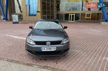 Седан Volkswagen Jetta 2014 в Харькове