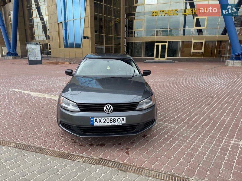 Volkswagen Jetta 2014