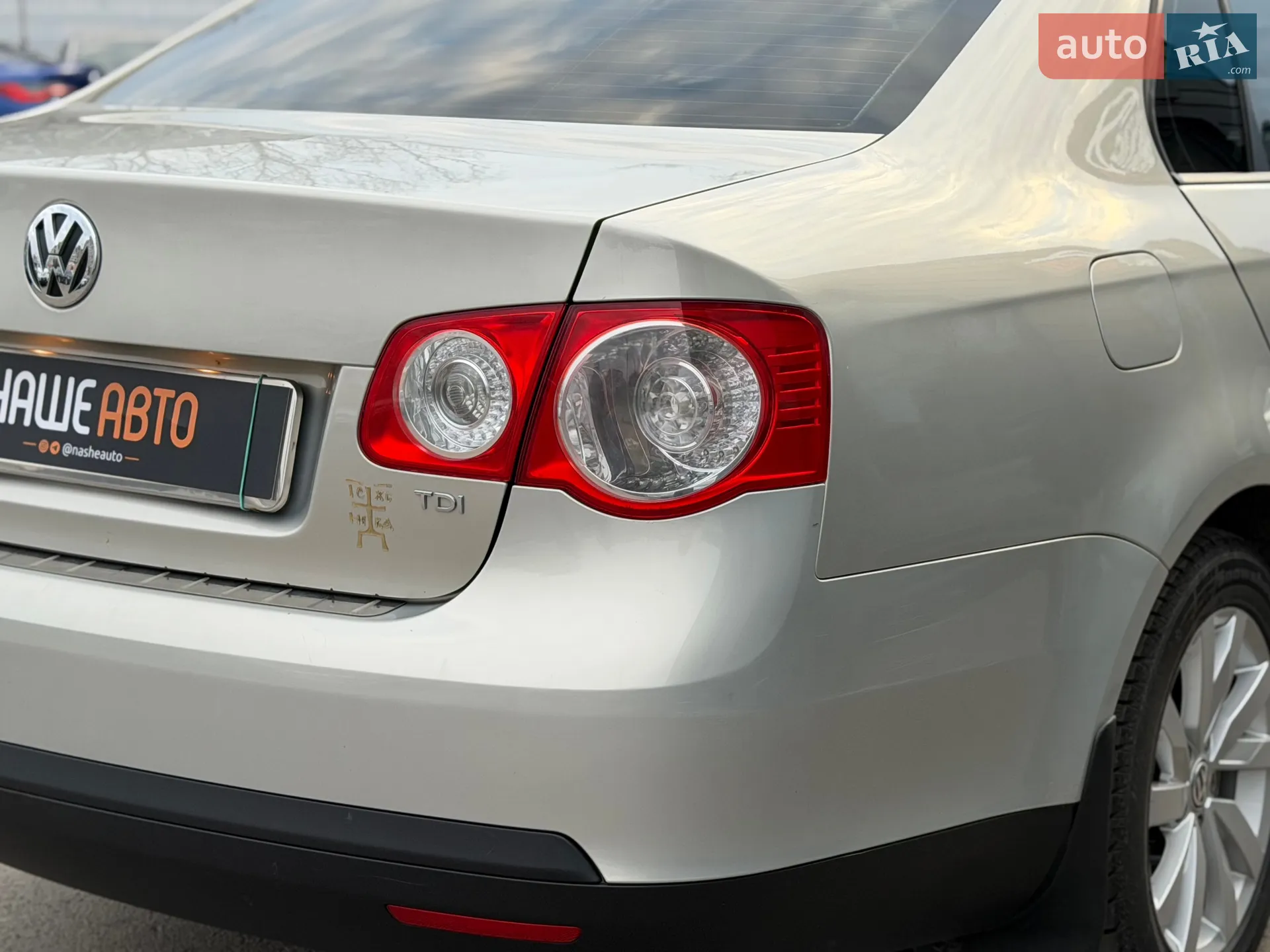 2010 Volkswagen Jetta - мініатюра 14