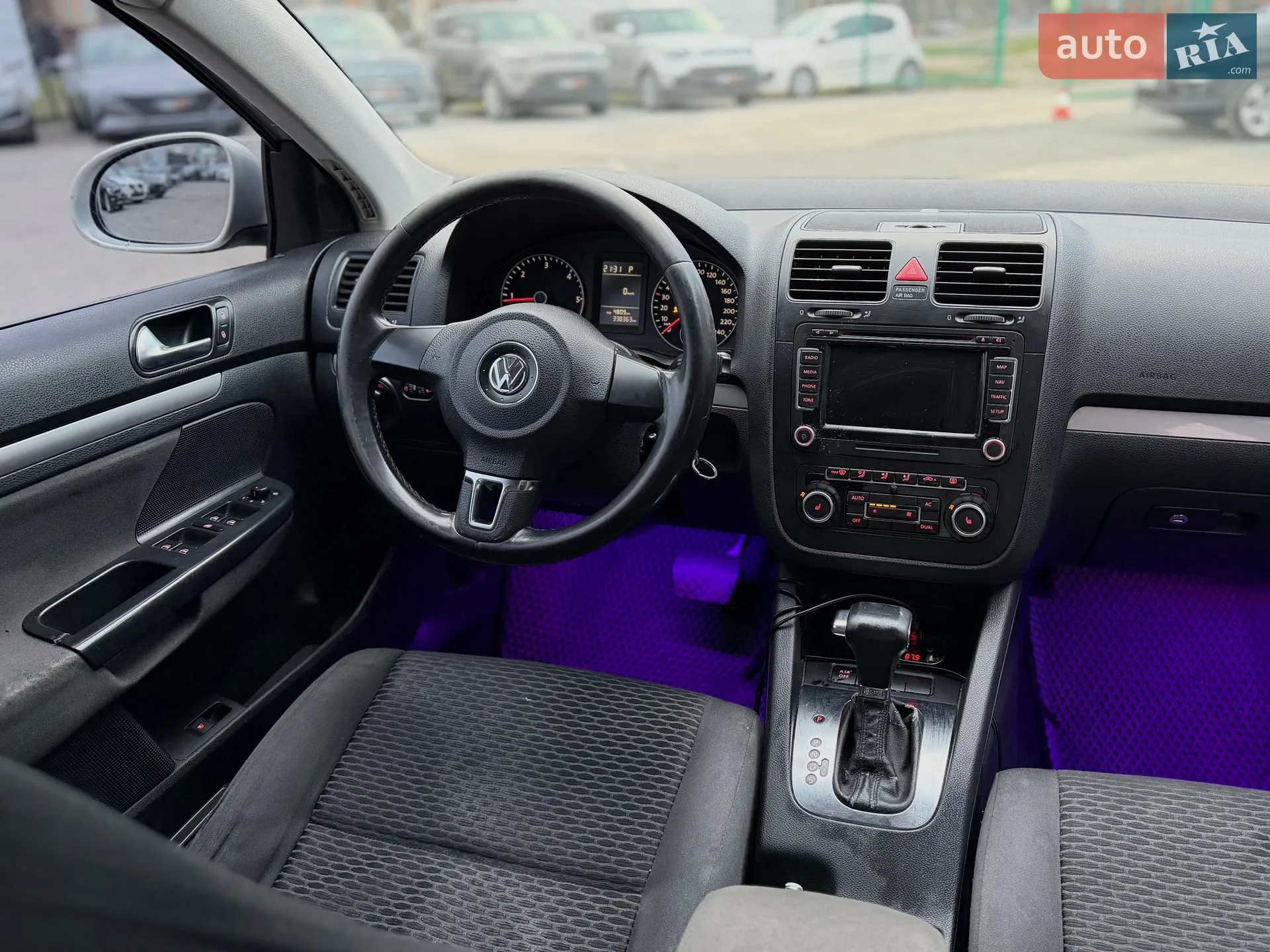 2010 Volkswagen Jetta - мініатюра 28