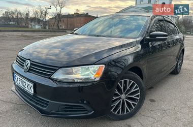 Седан Volkswagen Jetta 2014 в Чугуєві