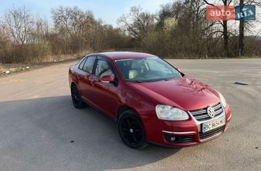 Седан Volkswagen Jetta 2008 в Львові