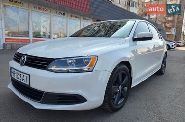 Седан Volkswagen Jetta 2012 в Одесі